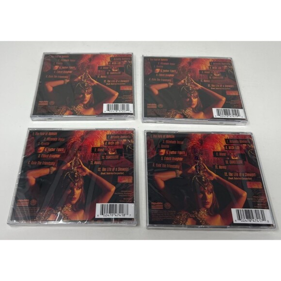 Taylor Swift The Life of a Showgirl CD Signed Autograph Photos 1-4 Complete Set - Picture 6 of 6